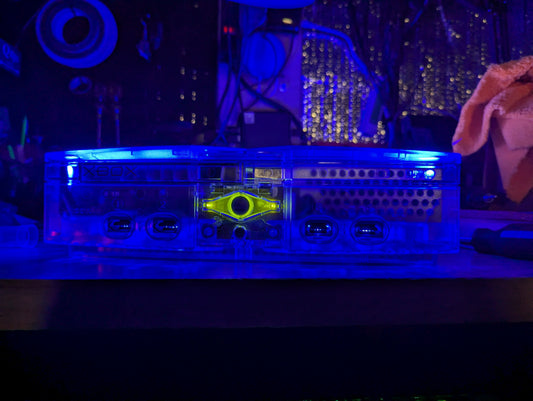 Original Xbox with custom LED lighting
