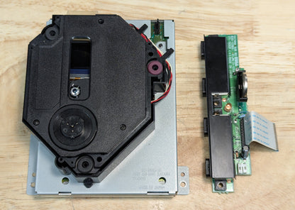 SEGA Dreamcast Console w/ OEM Controller & HDMI Adapter - White