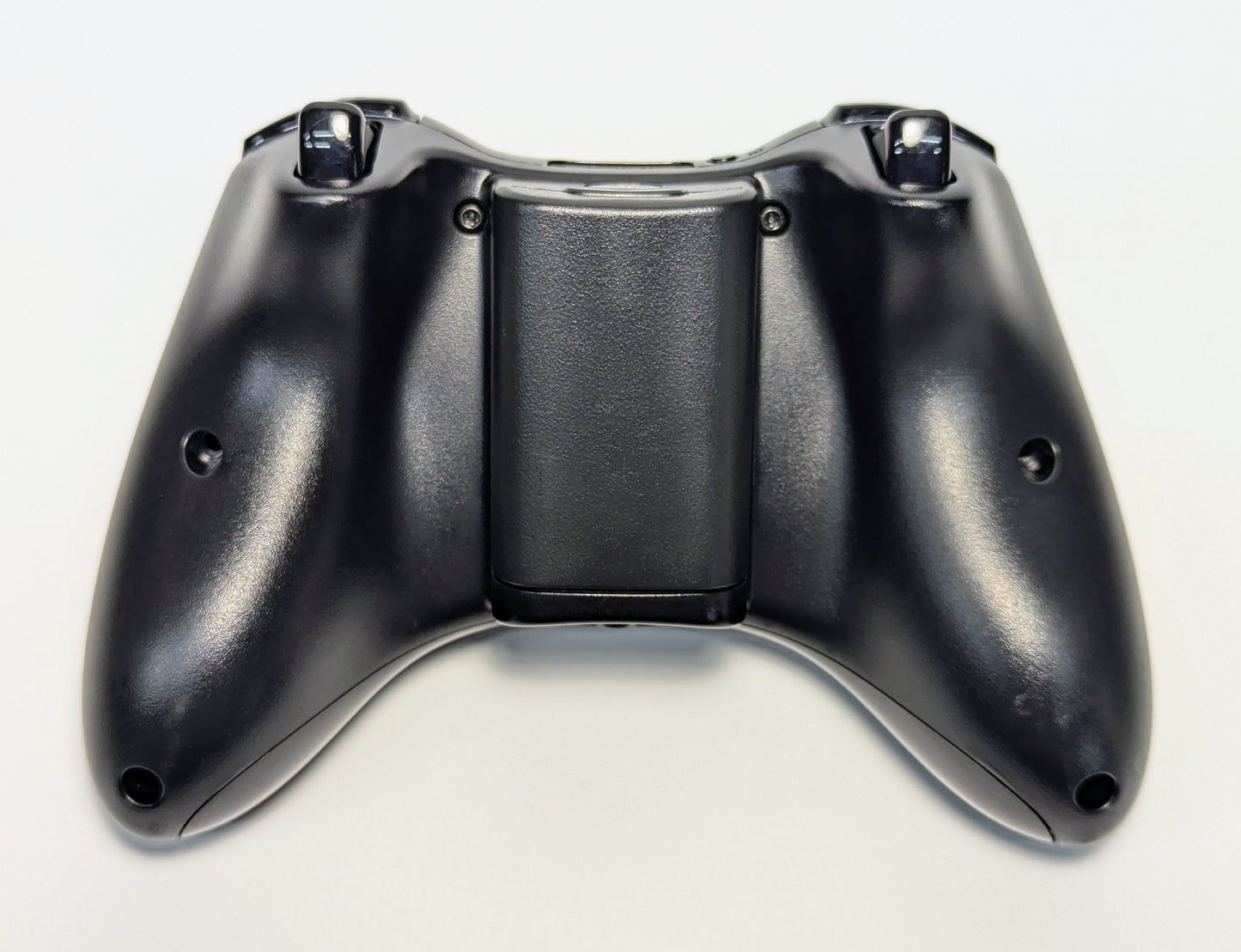 Xbox 360 S Slim 4GB-500GB w/ OEM Controller Bundle - Black