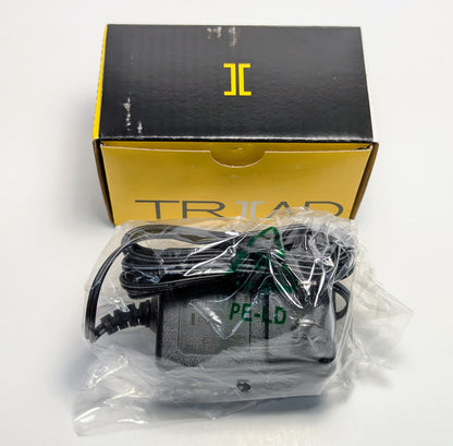 Nintendo NES Console w/ 2 Controllers Bundle - Grey