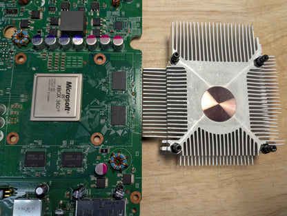 Xbox 360 S Slim 4GB-500GB w/ OEM Controller Bundle - Black