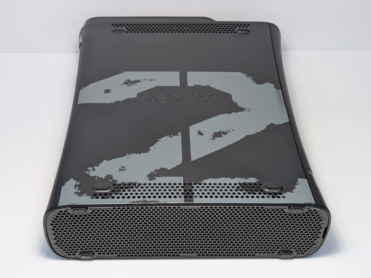 Xbox 360 Call of Duty Modern Warfare 2 Limited Edition 250GB Console w/ OEM Controller