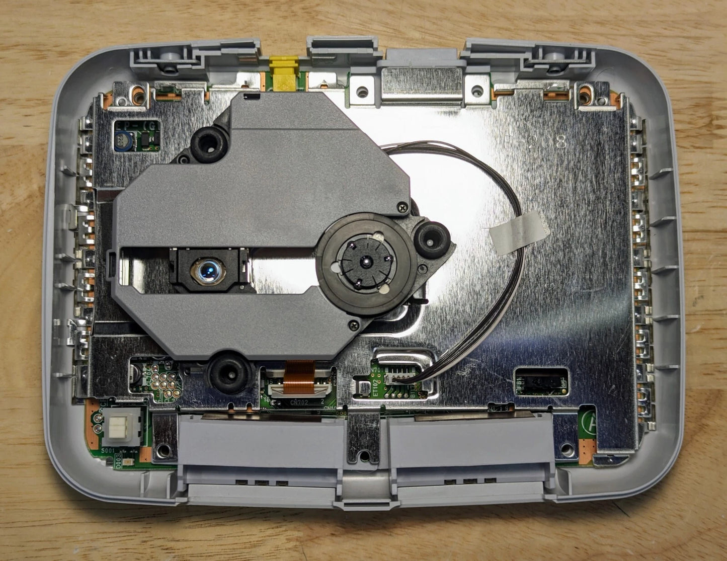 PS One SCPH-101 Console w/ OEM Controller Bundle - White