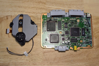 PS One SCPH-101 Console w/ OEM Controller Bundle - White